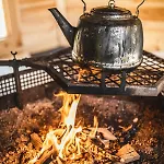 Campsite Tipi-Tent Met Outdoor Cooking Mogelijkheid
