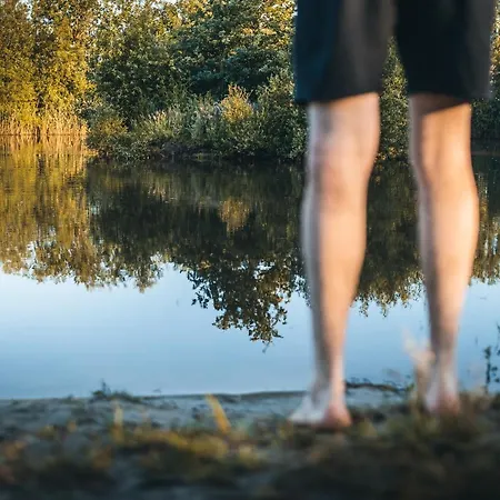 Tipi-Tent Met Outdoor Cooking Mogelijkheid