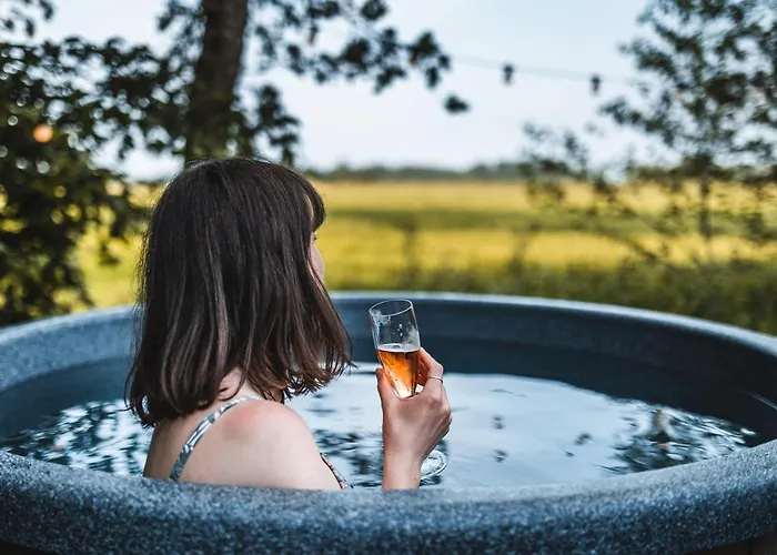 Tipi-Tent Met Outdoor Cooking Mogelijkheid Borculo